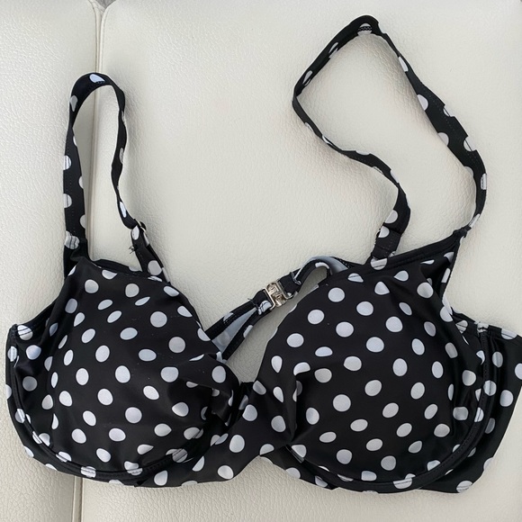 Other - NWOT 3 pcs XXL Bikini set polka flower NWOT